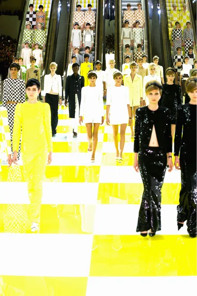 Look 34